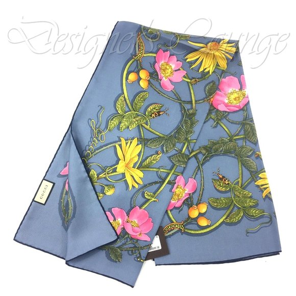 ⚡️SOLD! NWT GUCCI Sky Blue Flower Web Silk Scarf - Picture 3 of 7